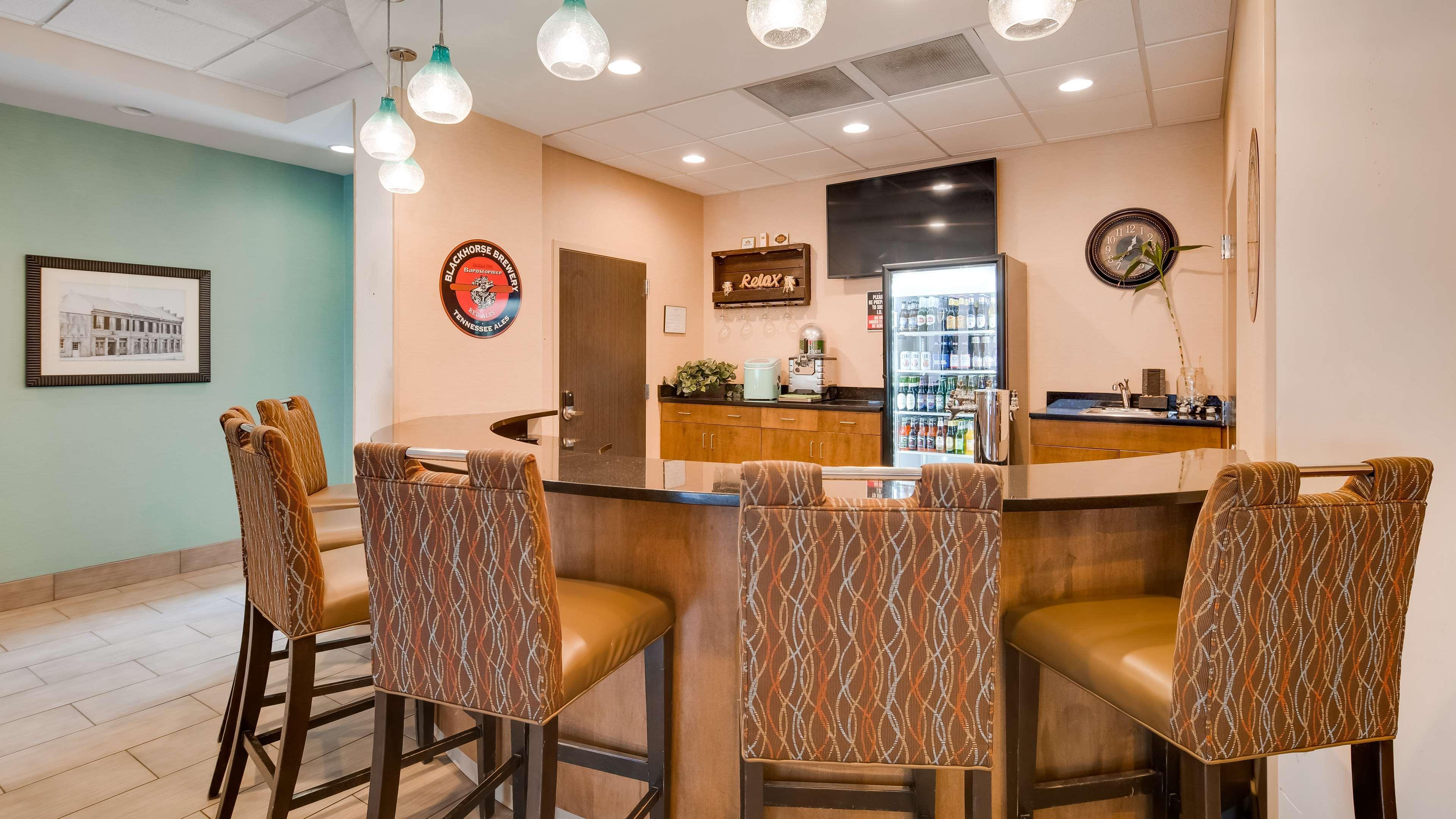 Best Western Plus Atrium Inn&Suites Clarksville Exterior foto