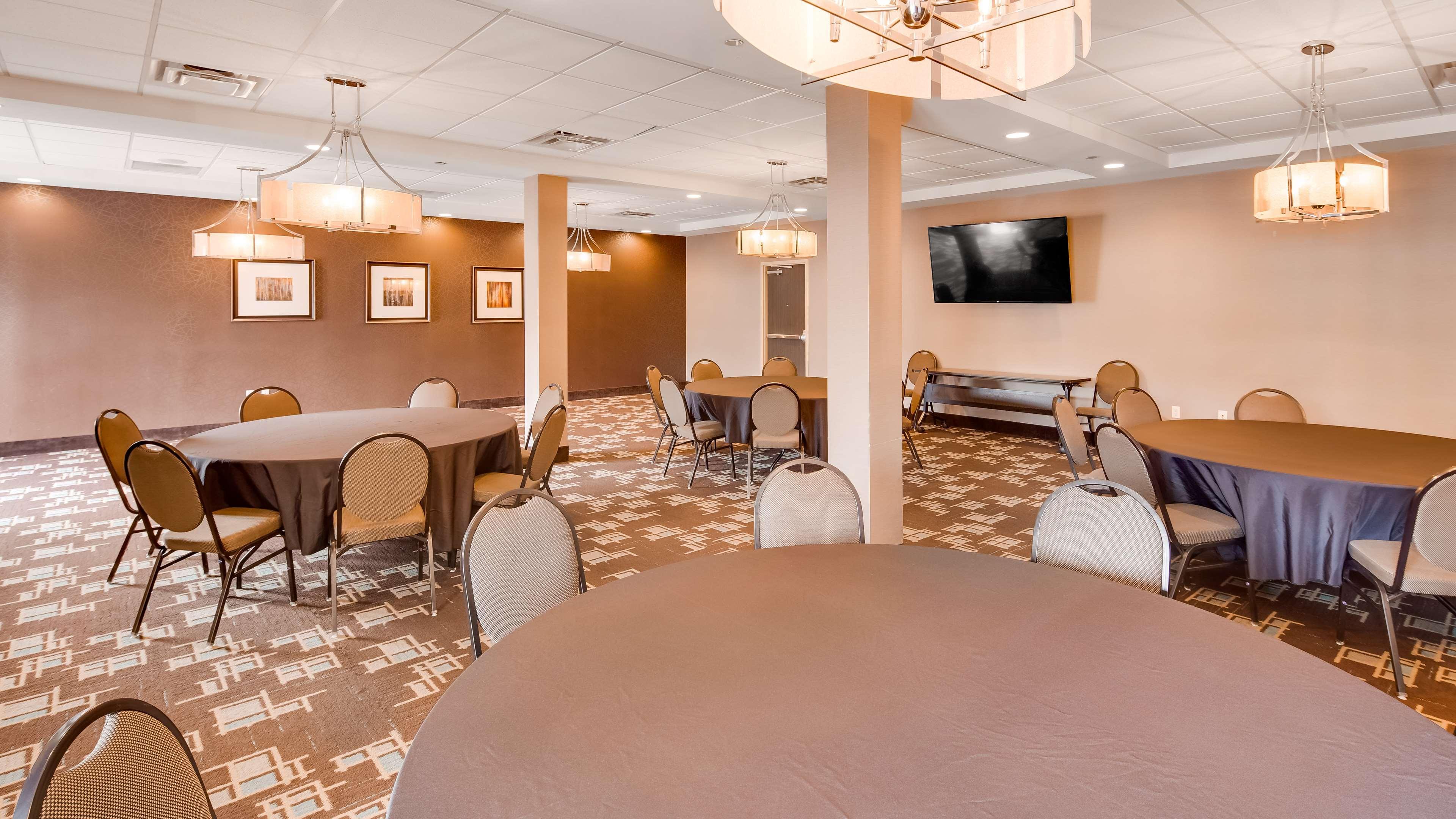 Best Western Plus Atrium Inn&Suites Clarksville Exterior foto